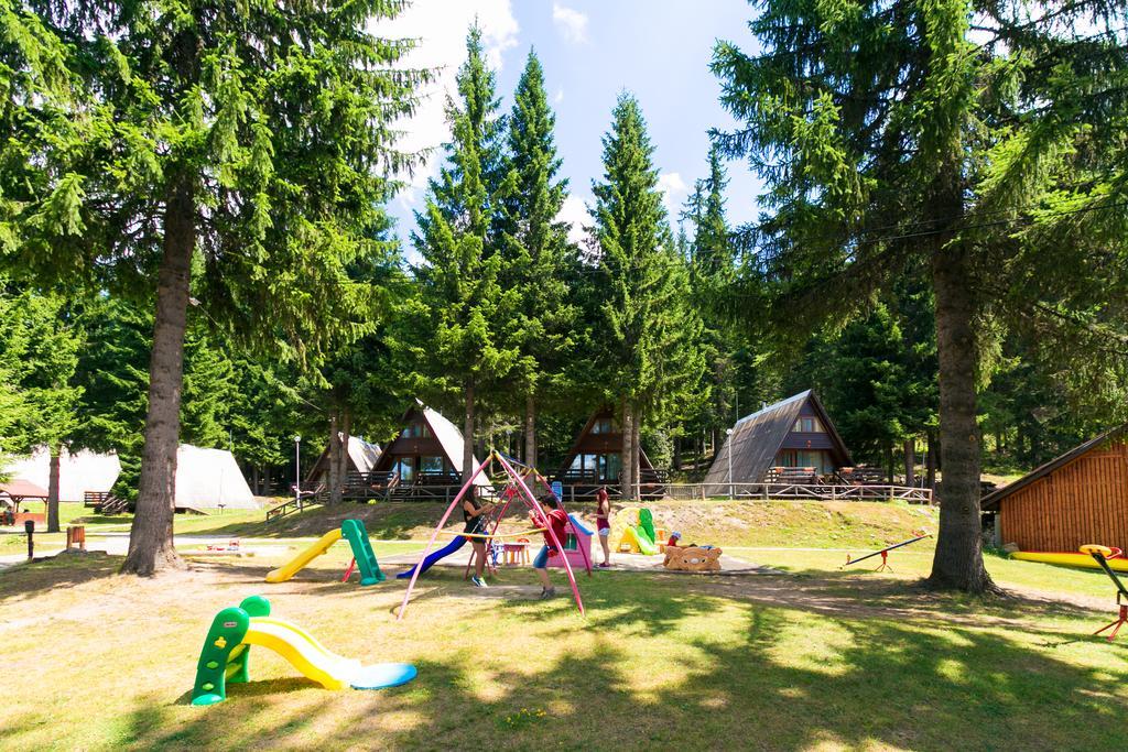 Romantica Forest Guest House Dospat Exterior photo