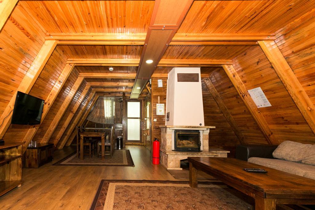 Romantica Forest Guest House Dospat Exterior photo