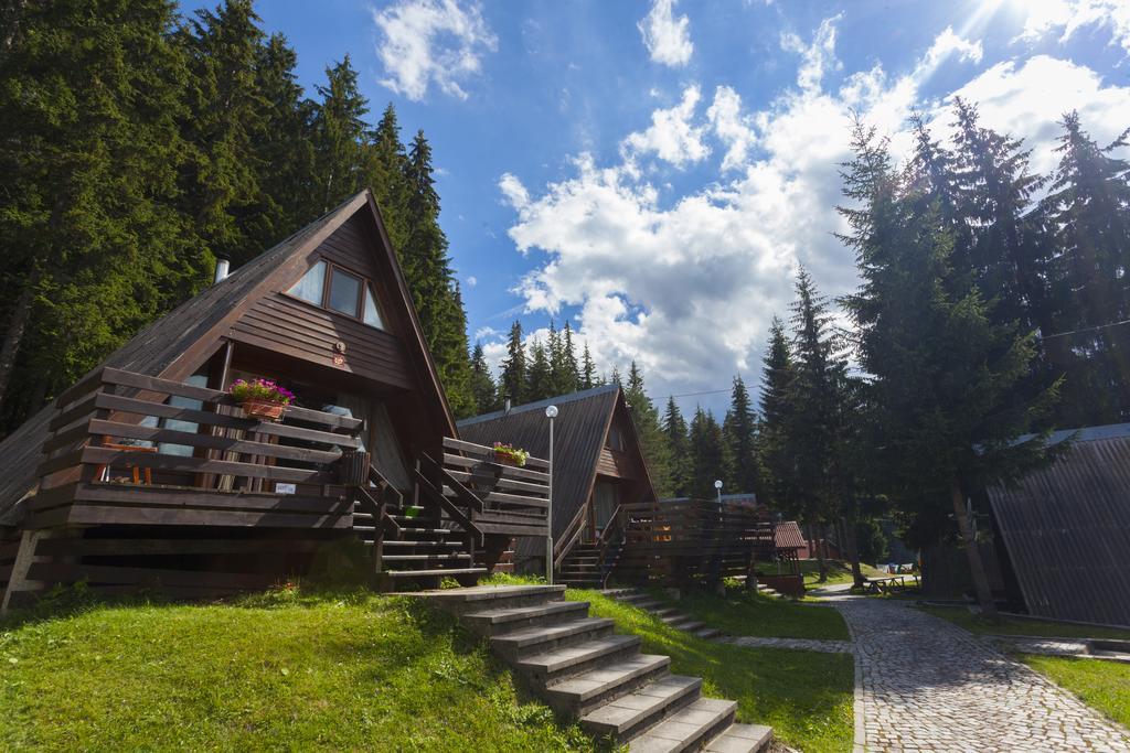Romantica Forest Guest House Dospat Exterior photo